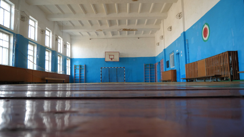Блогер: Новоузенской школе №2 не выдают деньги на ремонт и реконструкцию