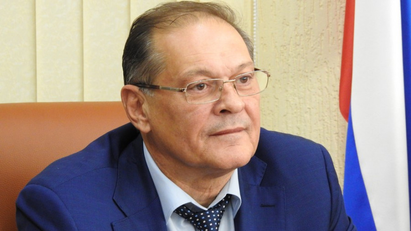 Стрелюхин увеличил численность своего секретариата