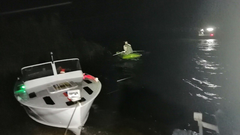Под Энгельсом уснувшего в лодке мужчину унесло течением на полтора километра