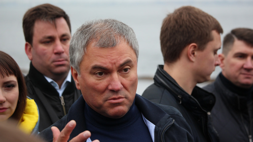 Подрядчик пообещал Володину завершить нижний мол набережной Саратова к 10 декабря