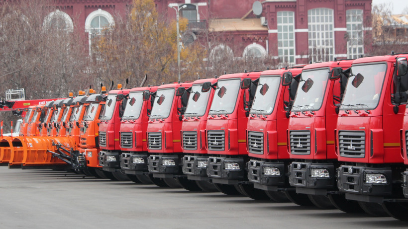 Саратов получил очередную партию новой снегоуборочной техники 