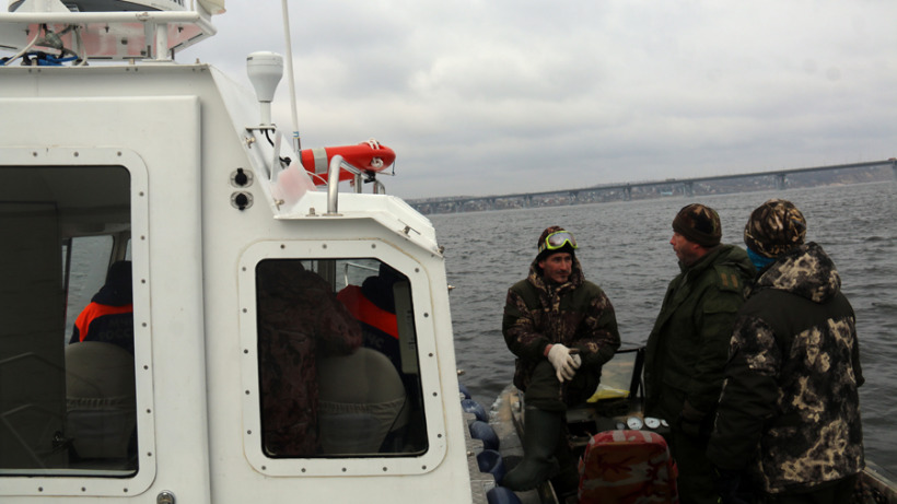 Саратовских рыбаков наказали за выход на воду после закрытия навигации