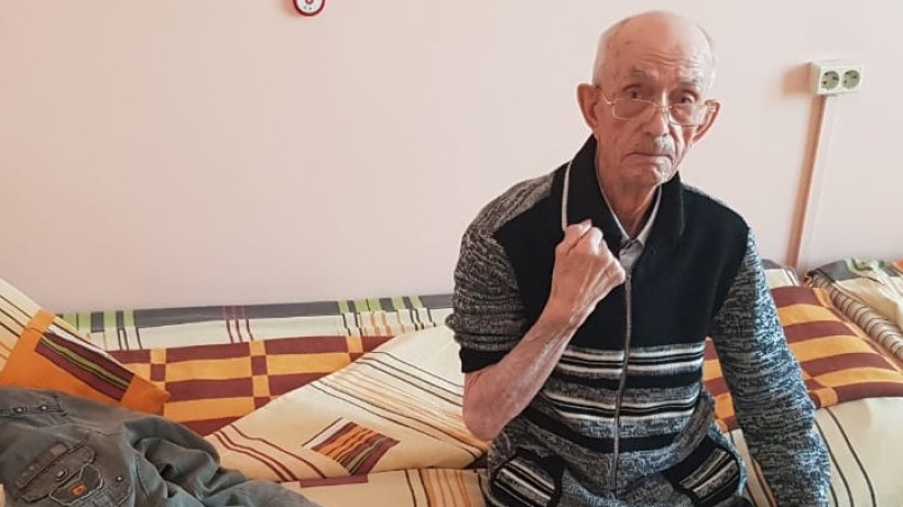 В Саратове 90-летнего ветерана войны родственники выгнали из дома
