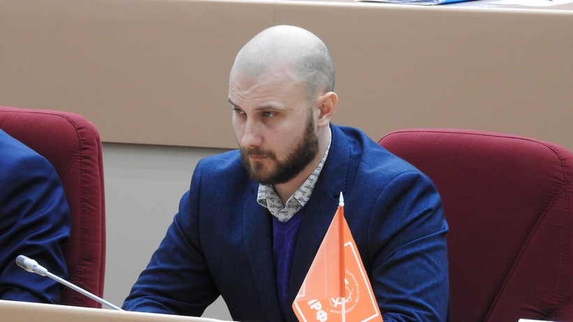 Депутаты хотят запретить продажу несовершеннолетним саратовцам аналогов снюса