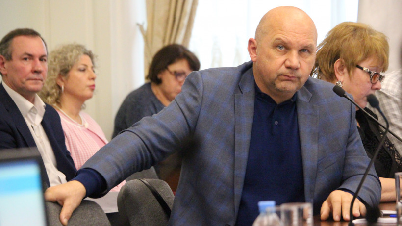 Олег Комаров вновь возглавил федерацию бокса Саратовской области 