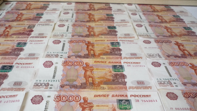 Саратовская мэрия из-за долгов берет в кредит 2,6 миллиарда рублей