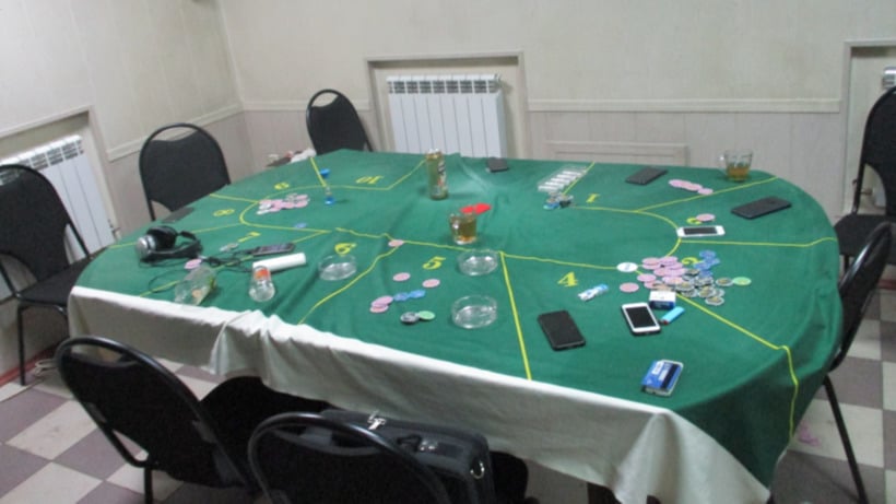 В Саратове закрыли подпольный покерный клуб