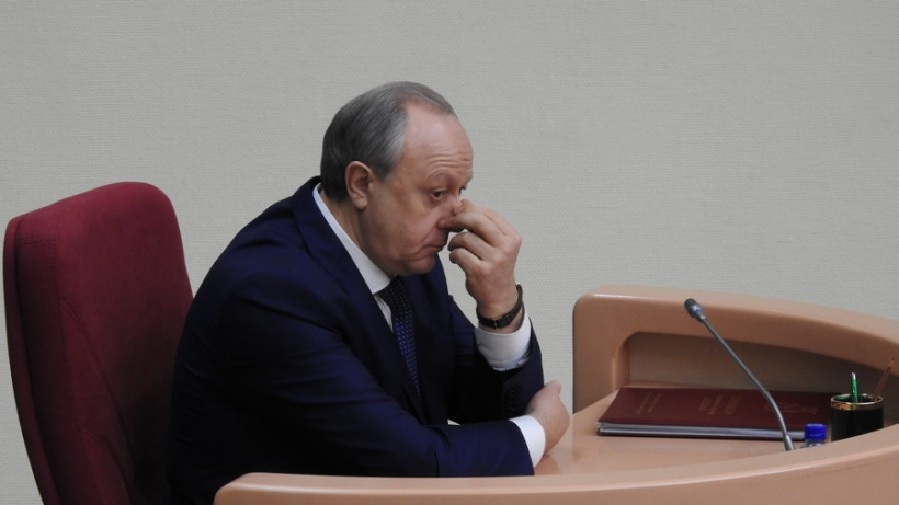 Радаев промолчал в ответ на призыв спасти саратовский роддом