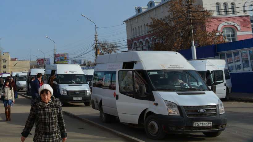 Проезд в энгельсских маршрутках снова подорожал из-за «экономической нецелесообразности»
