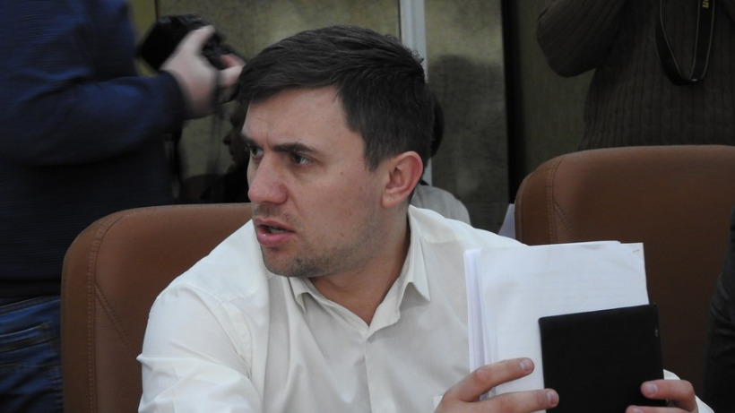 Бондаренко — единороссам: «Люди на улице вам по щам надают»