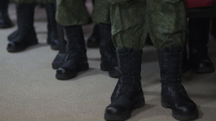 HeadHunter: Половина ищущих работу саратовцев не служили в армии   