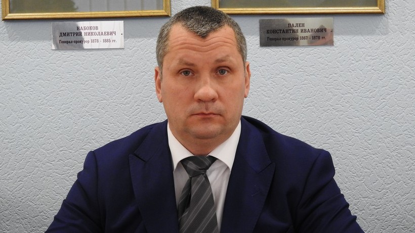 Прокурор призвал к ответу саратовского замминистра из-за притеснения грузоперевозчиков
