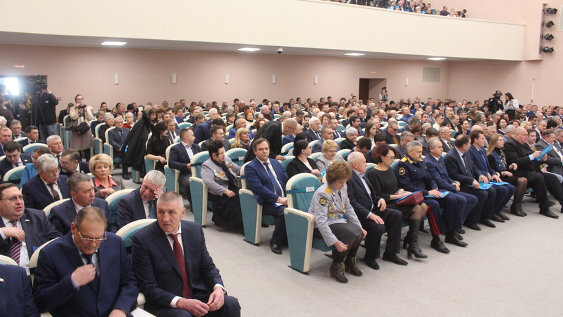Губернатор заявил о большом кадровом оттоке из Саратовской области