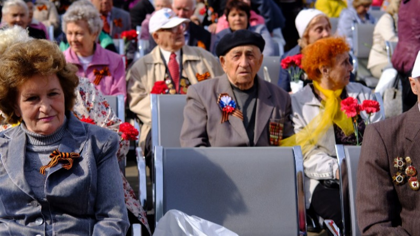 ПФР: Саратовским ветеранам не положены двойные выплаты ко Дню Победы