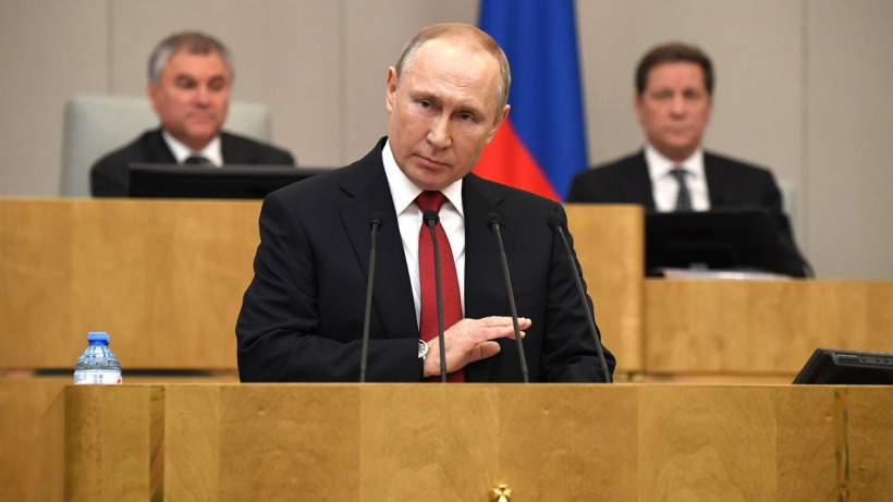 Заксобрания всех субъектов России поддержали поправки в Конституцию