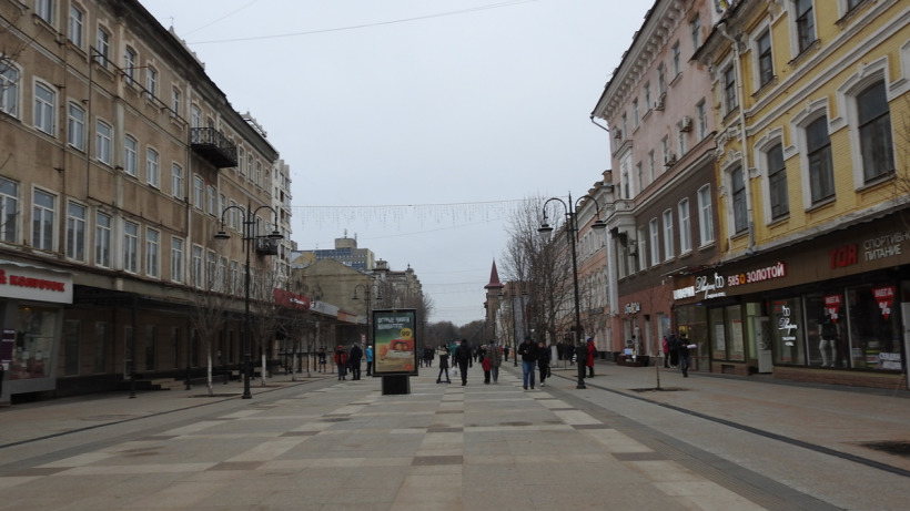 Саратовский губернатор распорядился на неделю закрыть кафе, бани и многие магазины