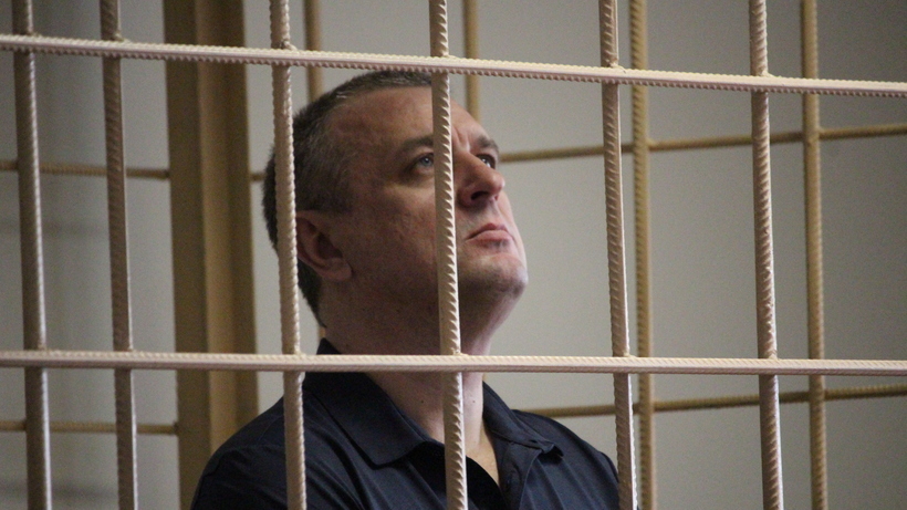 Суд оправдал Дмитрия Лобанова по одному эпизоду получения взятки