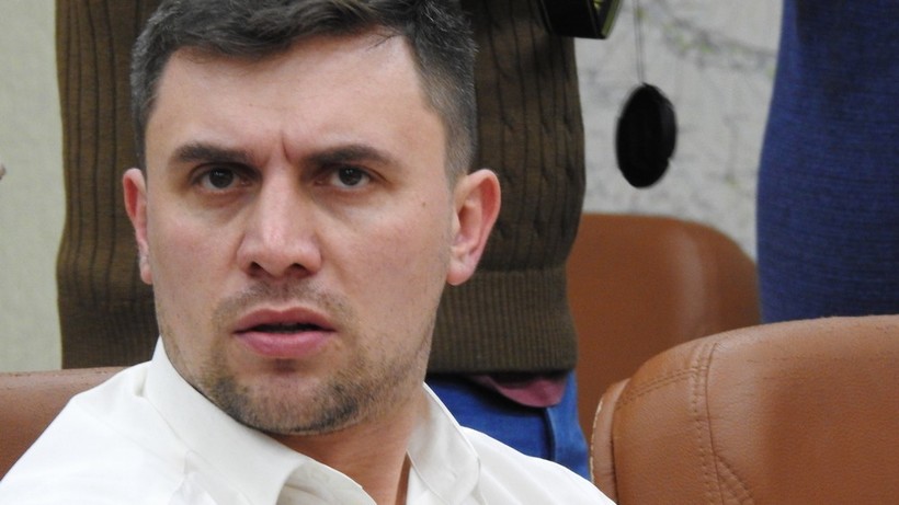 Бондаренко призвал обеспечить саратовских медиков бесплатной едой на время пандемии