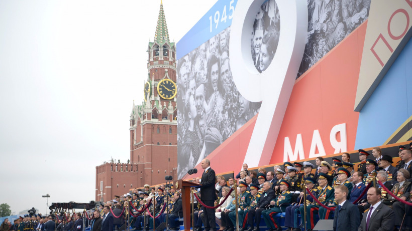Путин отменил парад Победы и шествие «Бессмертного полка» на 9 мая 