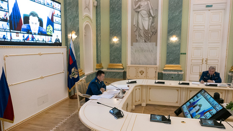 Генпрокуратура: Маски по 425 рублей саратовские чиновники закупали незаконно