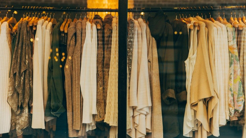 В Роспотребнадзоре пообещали, что небольшие магазины одежды откроются в первую очередь