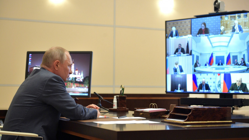 Путин проведет совещание о возможном продлении нерабочего периода в стране 
