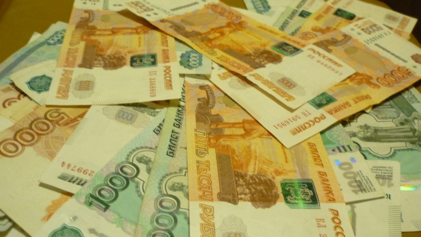 Саратовстат: Средняя зарплата в области за месяц выросла на 1,3 тысячи рублей