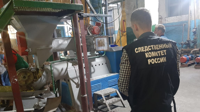 Саратовские следователи изымают документацию на жиркомбинате