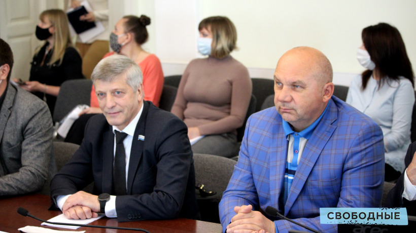 В Саратове депутата гордумы оштрафовали за нарушение масочного режима