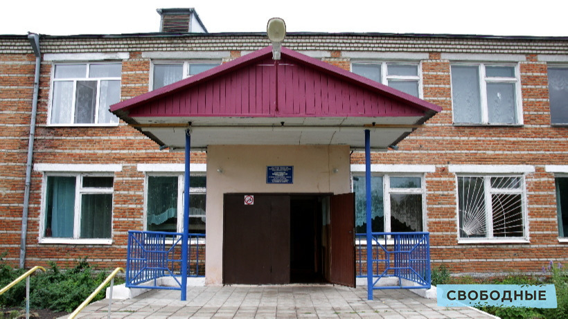 Профсоюз: Власти Екатериновского района пытаются уволить неугодного директора поселковой школы 