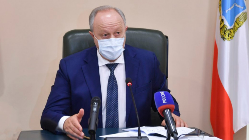 Радаев заявил о беспричинном «провисании» программы расселения аварийных домов