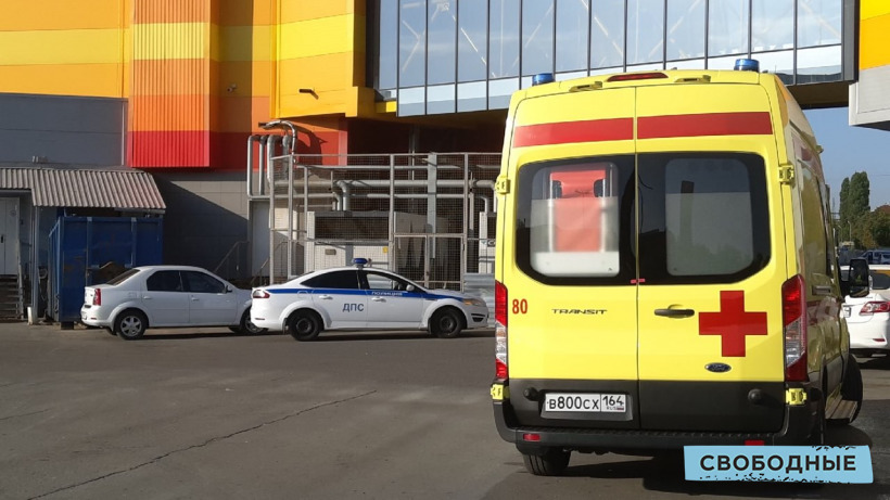 Саратовский ТЦ «Оранжевый» эвакуировали из-за сообщения о бомбе