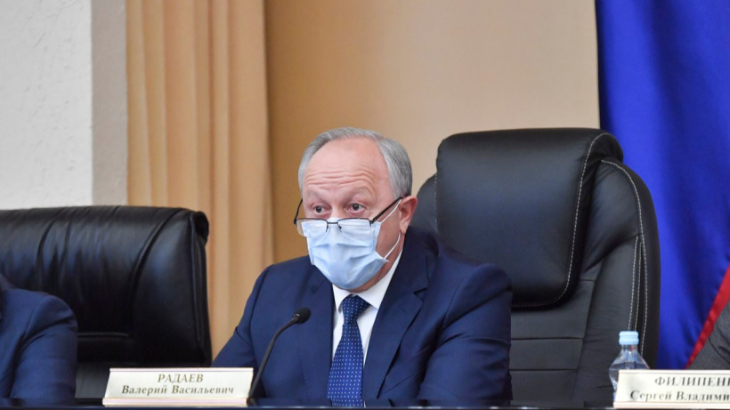Федеральные эксперты включили Радаева в губернаторскую повестку из-за обнаруженного у него коронавируса