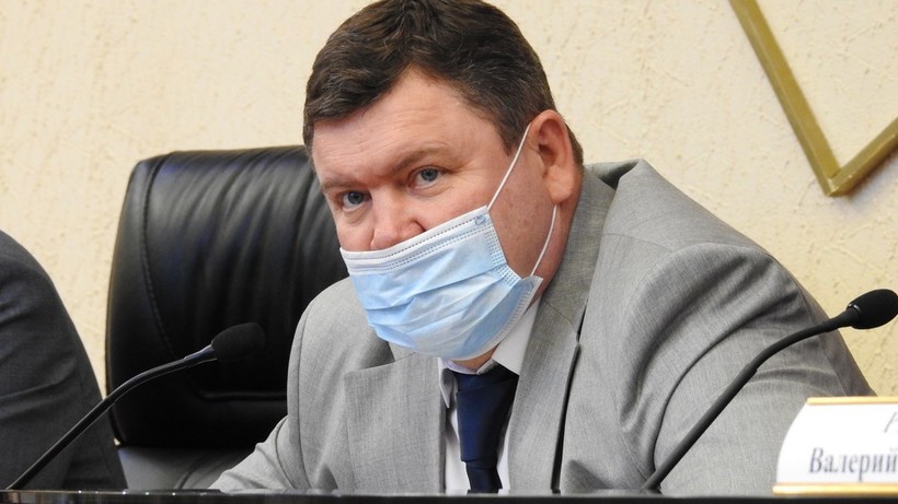 Руководитель саратовского УФСБ заявил о просроченных тестах на COVID-19