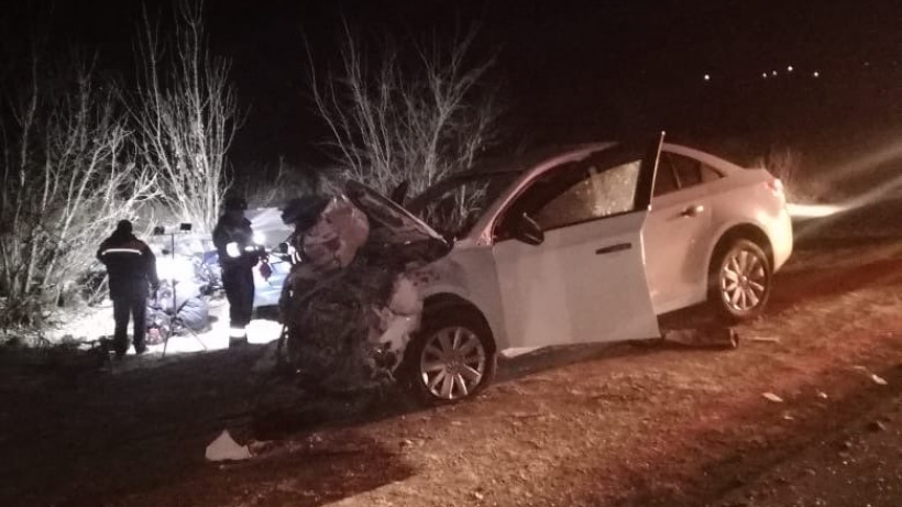 В страшной аварии под Марксом погибли два водителя и пассажир