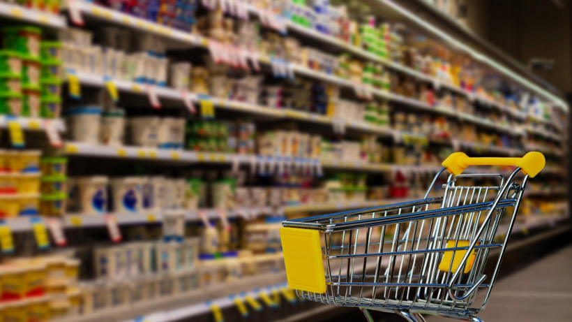 В саратовские магазины поставляли просроченную молочную продукцию 