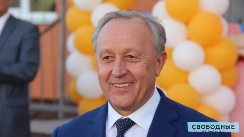 Радаев: В новогодние праздники не должно быть перебоев с лекарствами