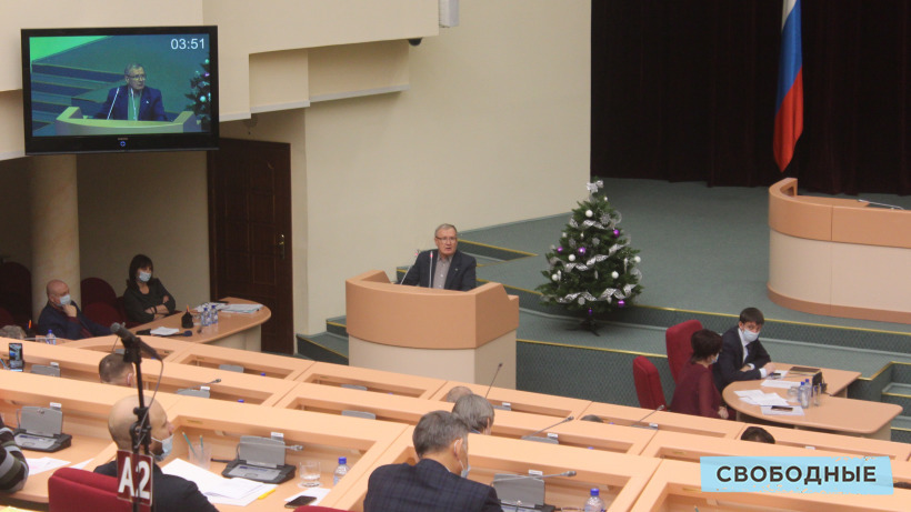 Депутат предрекает Саратовской области «третью волну» пандемии из-за нового штамма COVID-19 