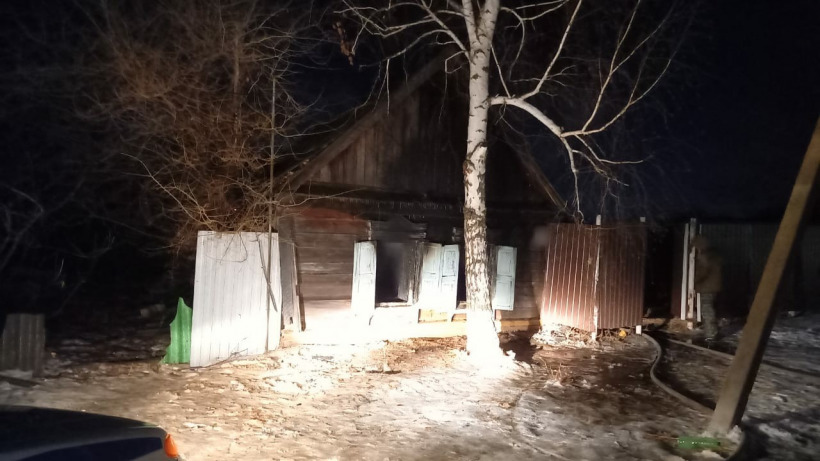 В энгельсском селе мужчина сгорел вместе с домом