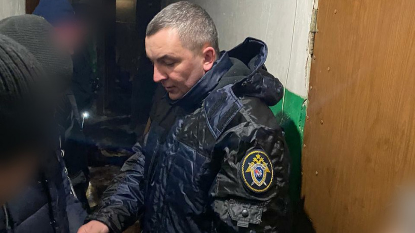 В Энгельсе на Космонавтов сгорела квартира. Погибли двое мужчин