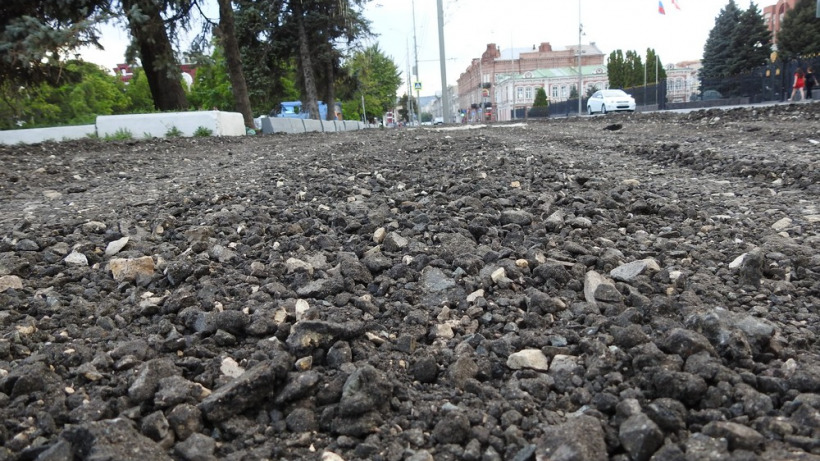 Из закона о бюджете Саратовской области уберут упоминание о тротуарах