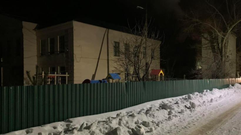 Прокуратура: В лишившейся крыши школе под Саратовом есть и детский сад