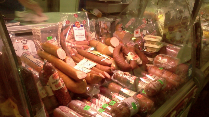 Цены на мясо и колбасу в РФ могут вырасти на 10-15%