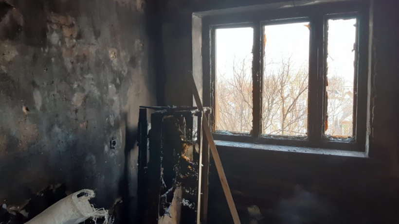 В Петровске из-за обогревателя выгорела квартира