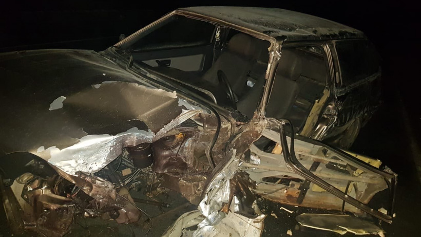 Под Саратовом пьяный водитель ВАЗ столкнулся с иномаркой и попал в больницу