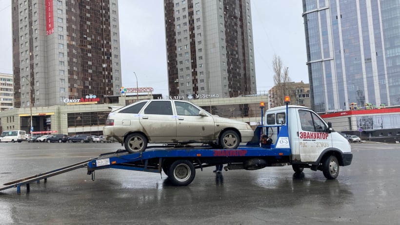 За долг по алиментам у жителя Саратовской области арестовали автомобиль