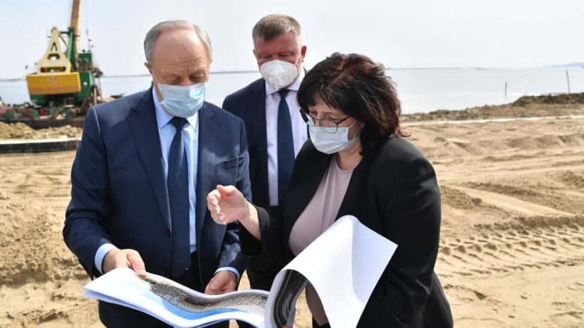Радаев поручил закончить ремонт нового пляжа в Саратове с зоной отдыха к 1 июля