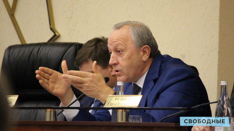 Губернатор призвал саратовских чиновников «сверить часы» с Путиным 
