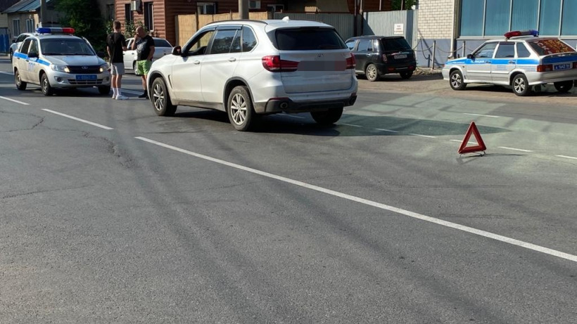 На «зебре» в Балакове водитель BMW X5 сбил школьницу