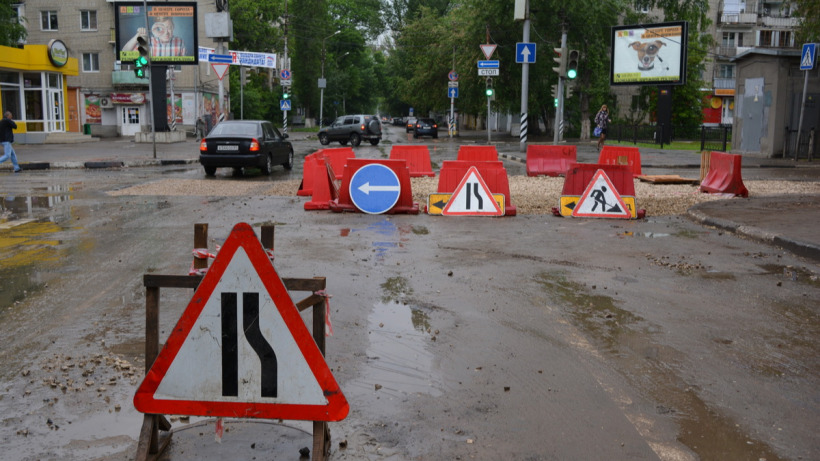 Завтра коммунальщики перекроют участок улицы Чернышевского и остановят троллейбусы №1